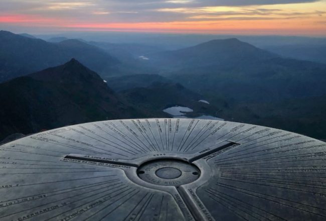 Snowdon Summit at Sunrise on the snowdon at night trek challenge